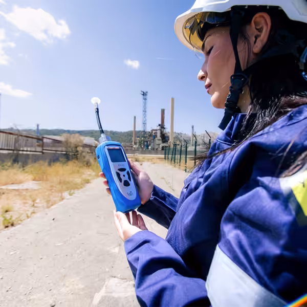 Analyseur COV NEO PPM sur site pétrochimique